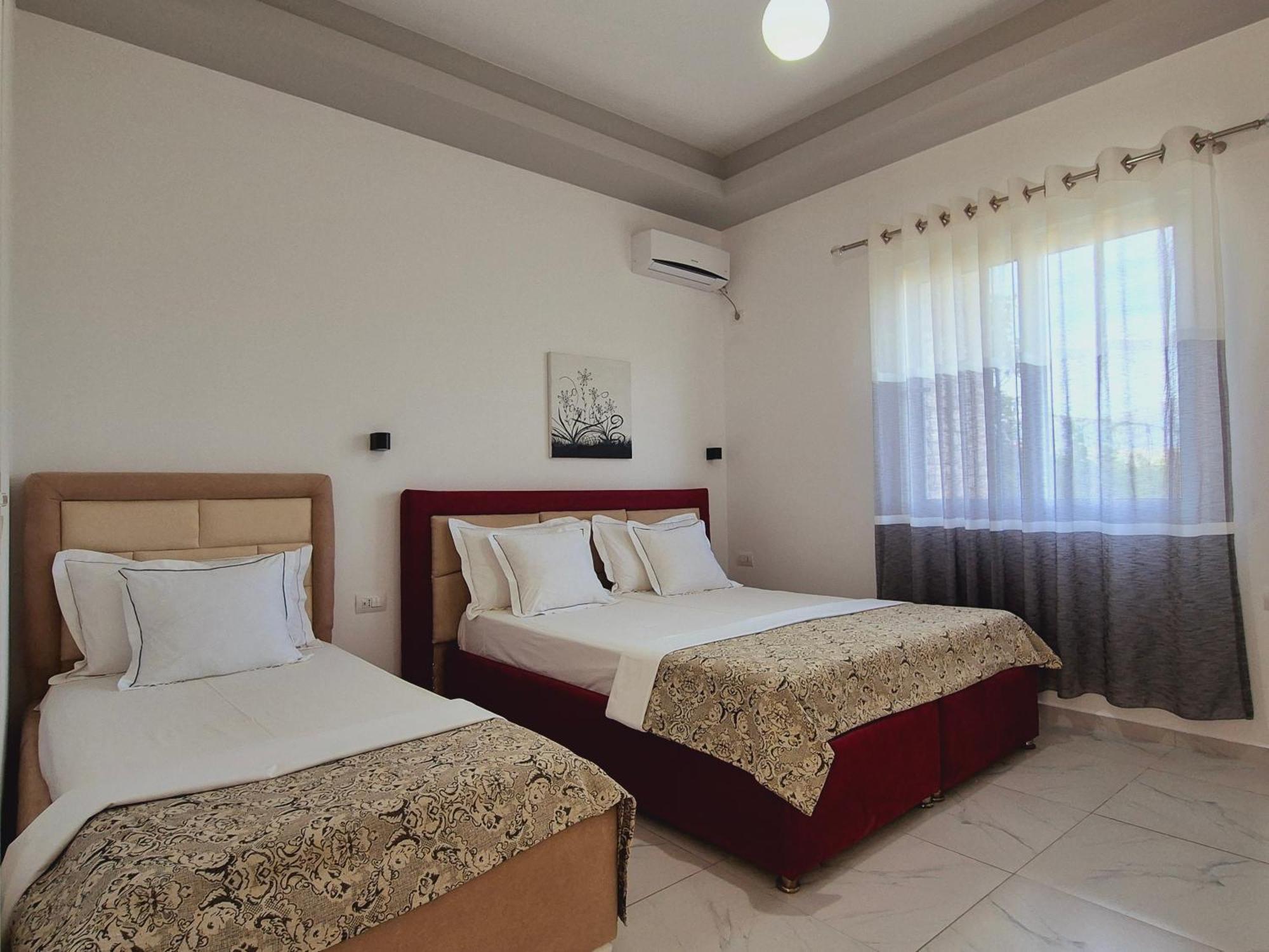 סרנדה Villa Josana מראה חיצוני תמונה