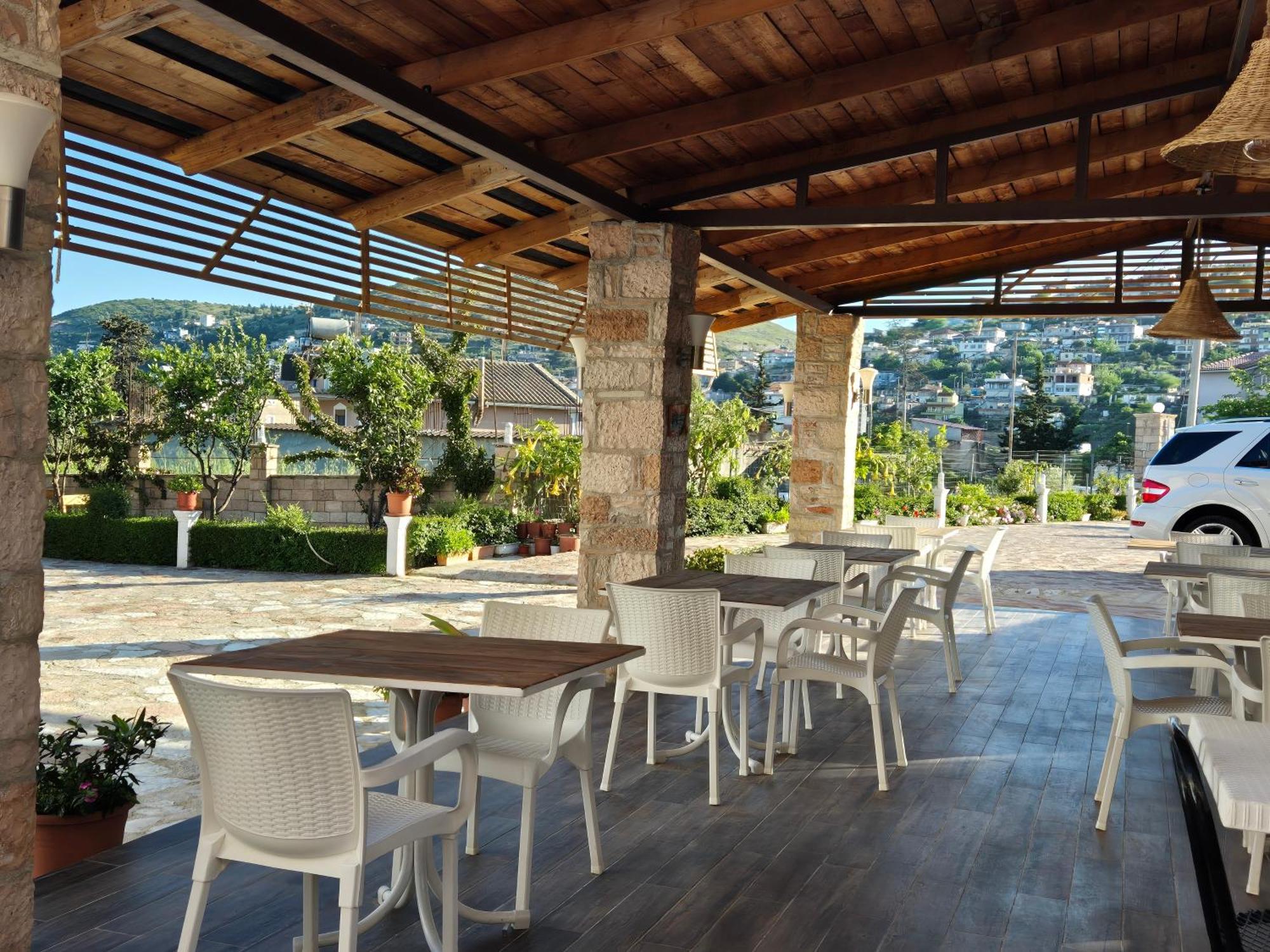 סרנדה Villa Josana מראה חיצוני תמונה