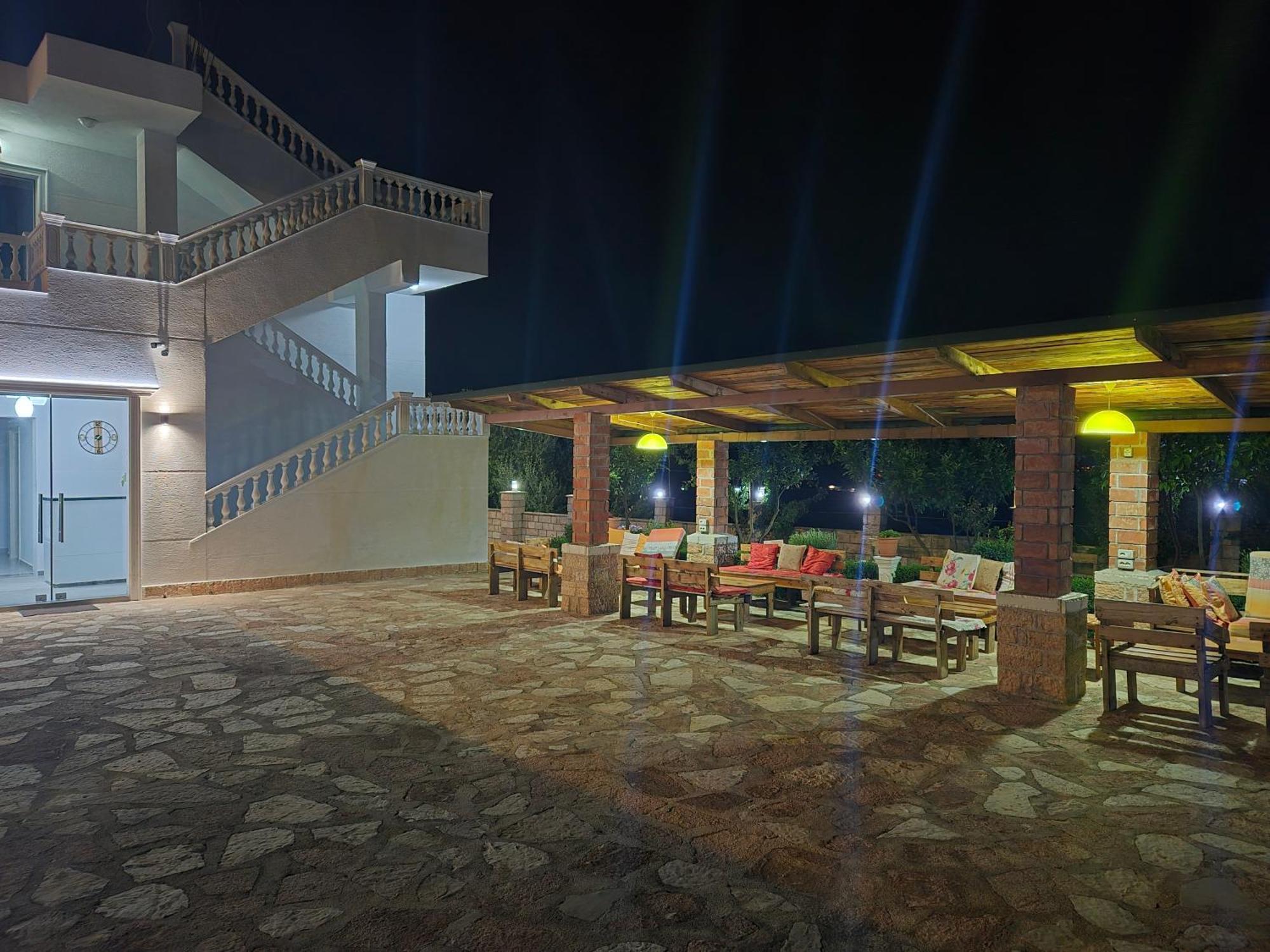 סרנדה Villa Josana מראה חיצוני תמונה