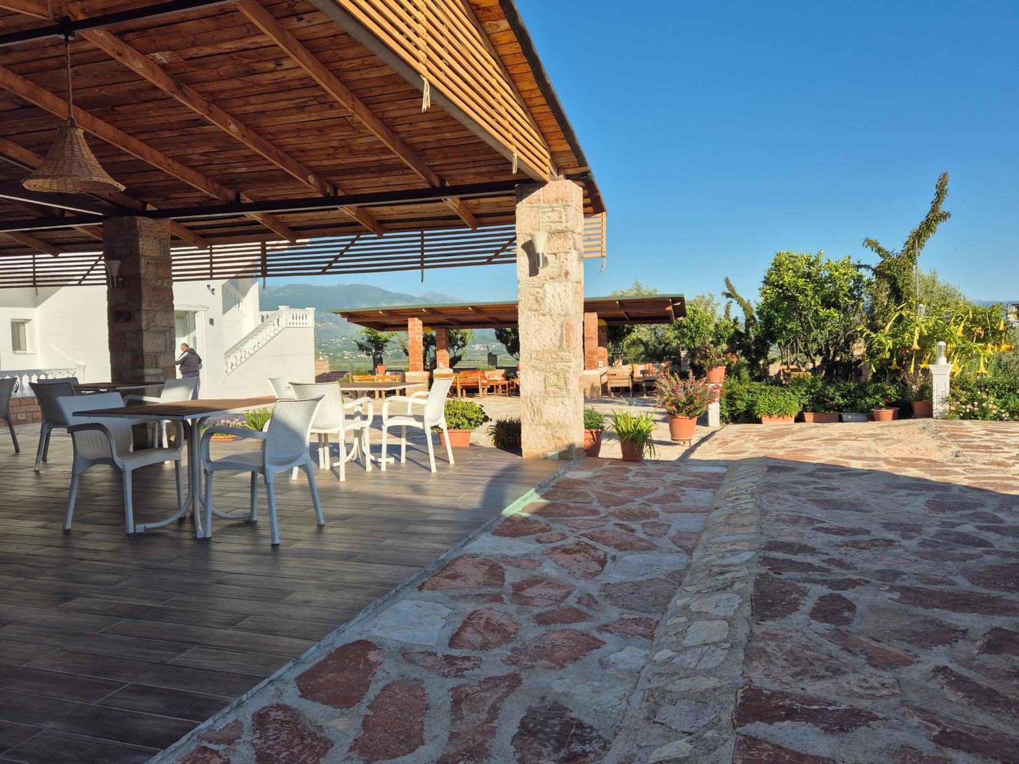 סרנדה Villa Josana מראה חיצוני תמונה